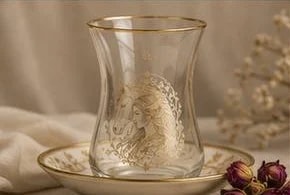 استکان کمرباریک با نقش آسپانا